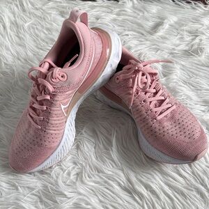 Nike Women's Blush Pink Athletic Sneakers